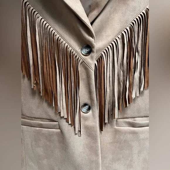 BLUE B Women’s Camel Fringe Studded Long Sleeve Blazer Jacket - Size small - Picture 7 of 8